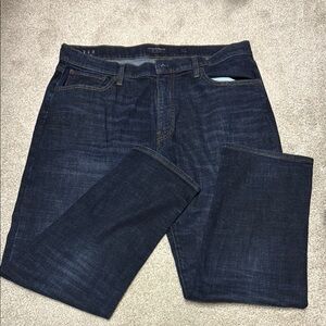 Men’s Lucky Brand straight jeans